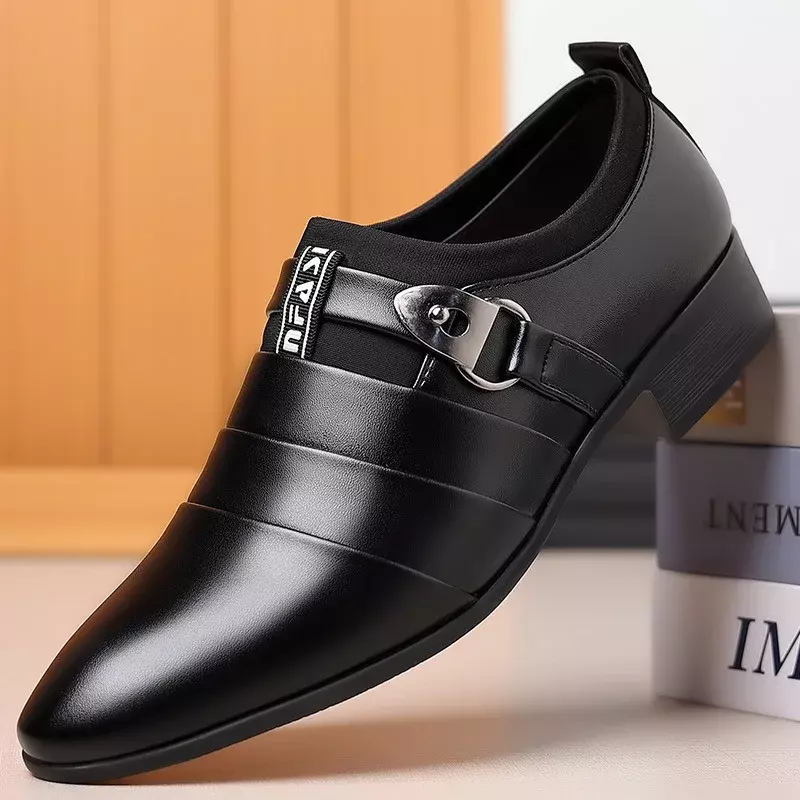 Klasyczny skórzany buty dla mężczyzn wsuwane na szpiczaste palce Oxfords formalne wesele biuro biznesowe casualowe buty męskie