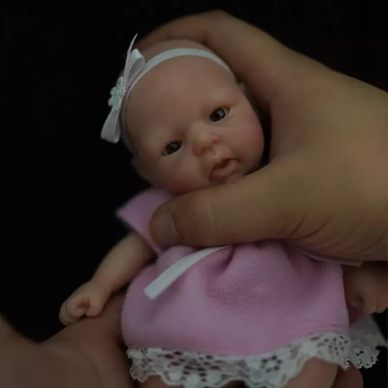 7"  Micro Preemie Full Body Silicone Baby Girl Doll "Sophia" Lifelike Mini Reborn Doll Surprice Children Anti-Stress