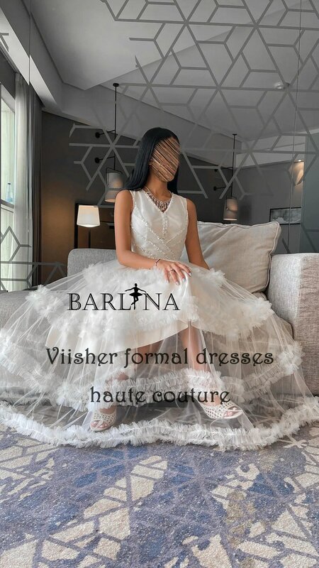 White Arabic Dubai Evening Dresses for Women Sequins Beads Satin V Neck Prom Dress Floor Length A Line Formal Party Gowns