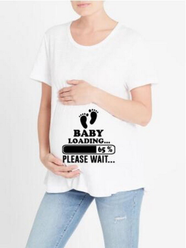 赤ちゃんの足グラフィックス印刷マタニティtシャツ手紙おかしい妊婦トップスtシャツ服妊娠の摩耗服tシャツ