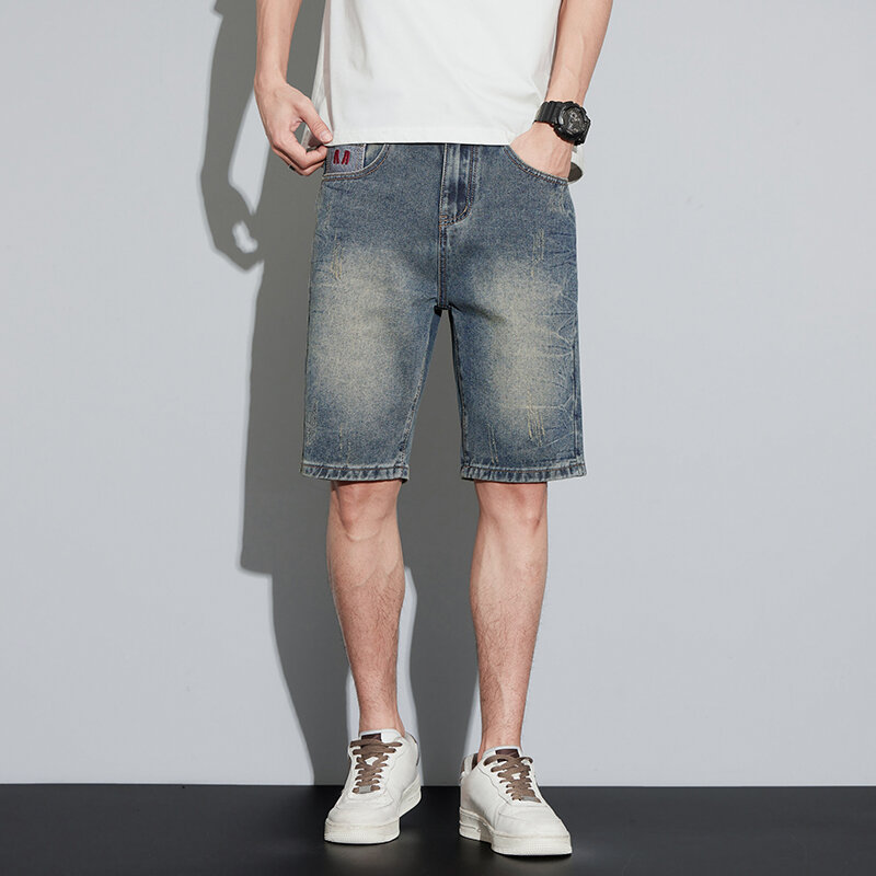 Shorts jeans com bolsos para homens, calça vintage na altura do joelho, jeans justo reto, azul retrô, moda, verão, 2024