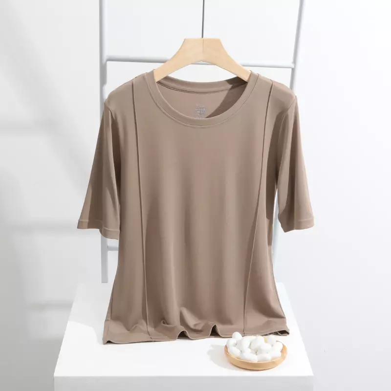 Camiseta feminina de manga curta com gola redonda, suéter fino para senhoras, moda preto e branco, TF35 2023, novo, verão e outono