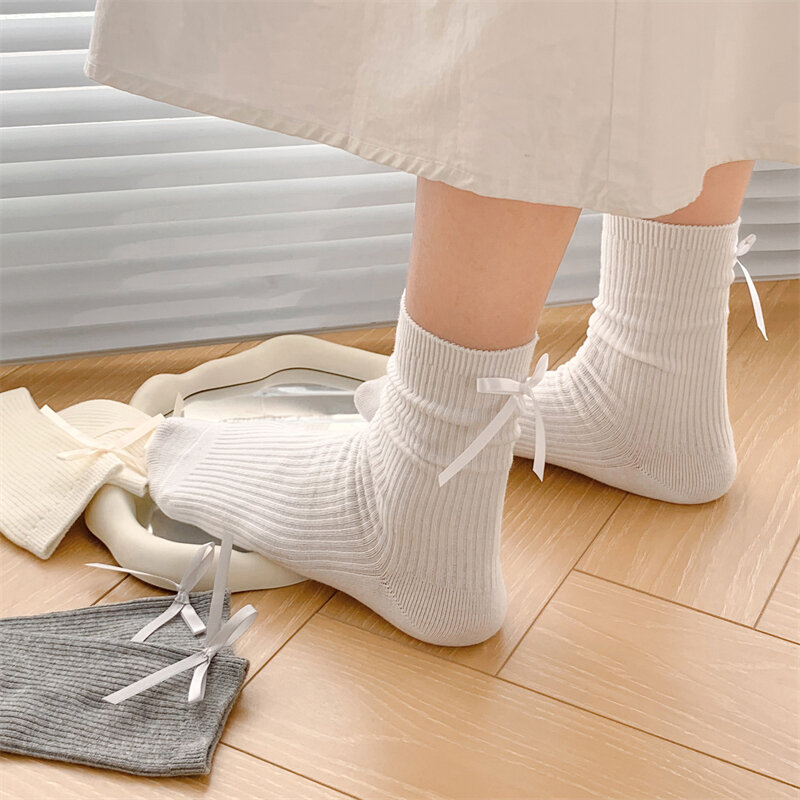3 paia di calzini da donna tinta unita nuovi calzini larghi per ragazze in stile giapponese Set dolce fiocco alla moda semplice carino novità calzini dell'equipaggio comodi