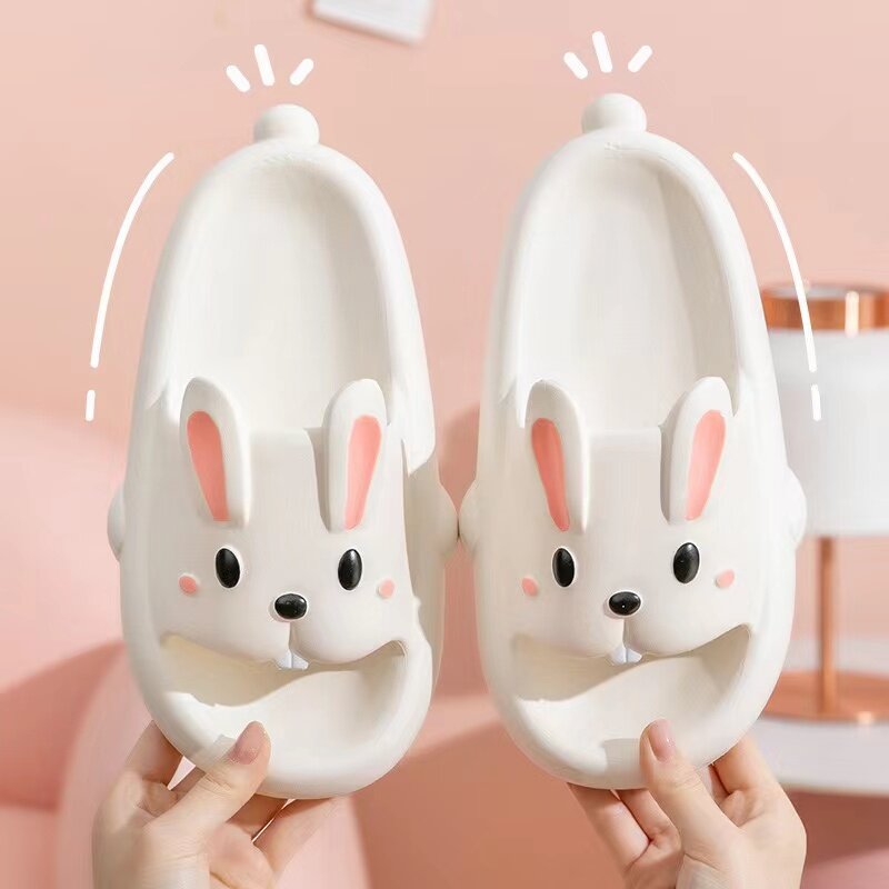 Cute slippers for women in summer cartoon parent-child indoor and outdoor wear, non slip soft soles for children at home sandals