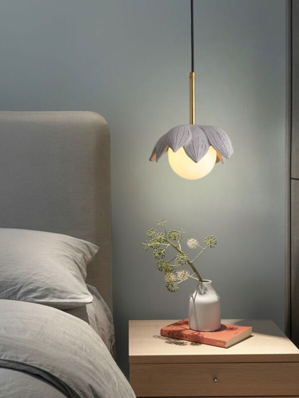 Designer Resin Lotus Hanging Lamps Modern LED Bedroom Bedside Lighting Ceiling Fixtures Indoor Lighting Restaurant Pendant Light