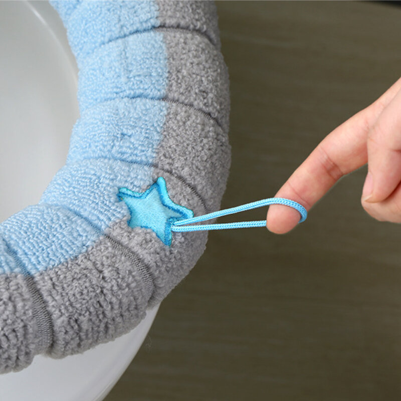 Penutup kursi Toilet hangat musim dingin, bantal bantalan Toilet kamar mandi dengan pegangan lebih tebal lembut dapat dicuci, aksesori penghangat