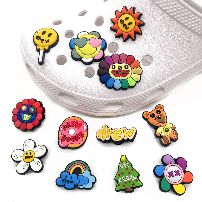12pcs Hole Shoes Decorative Accessories PVC Soft Rubber Flower Shoes Buckle Cartoon Shoes on Accessories Hand Ring Ornaments