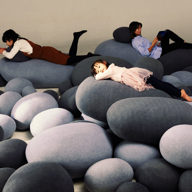 Simulasi sofa malas batu multifungsi, bantal lempar batu kreatif prop M2