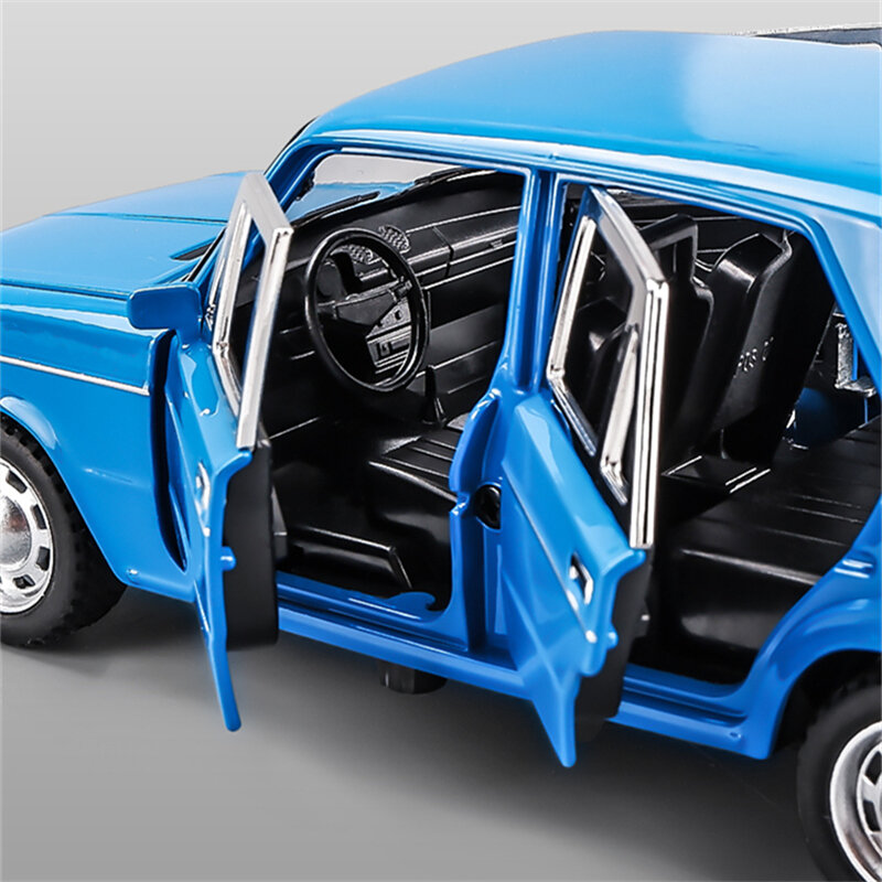 1/24 LADA NIVA samochód klasyczny aluminiowy Model samochodu odlewany Metal zabawkowych pojazdów policyjnych Model samochodu o wysokiej kolekcji symulacji prezent dla dzieci