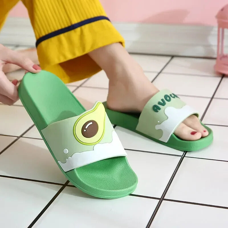 New Shoes for Women PVC Slippers Fashions Cartoon Fruit Sandals Flip Flops Summer Casual Beach Home Bath Thick Non-Slip Slippe