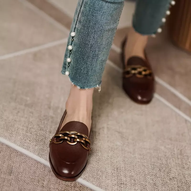 2023 New Women Chain Loafers 22-25cm Low Heels Genuine Leather Round Toe Slip on Loafers Ladies Cozy Casual Spring Shoes