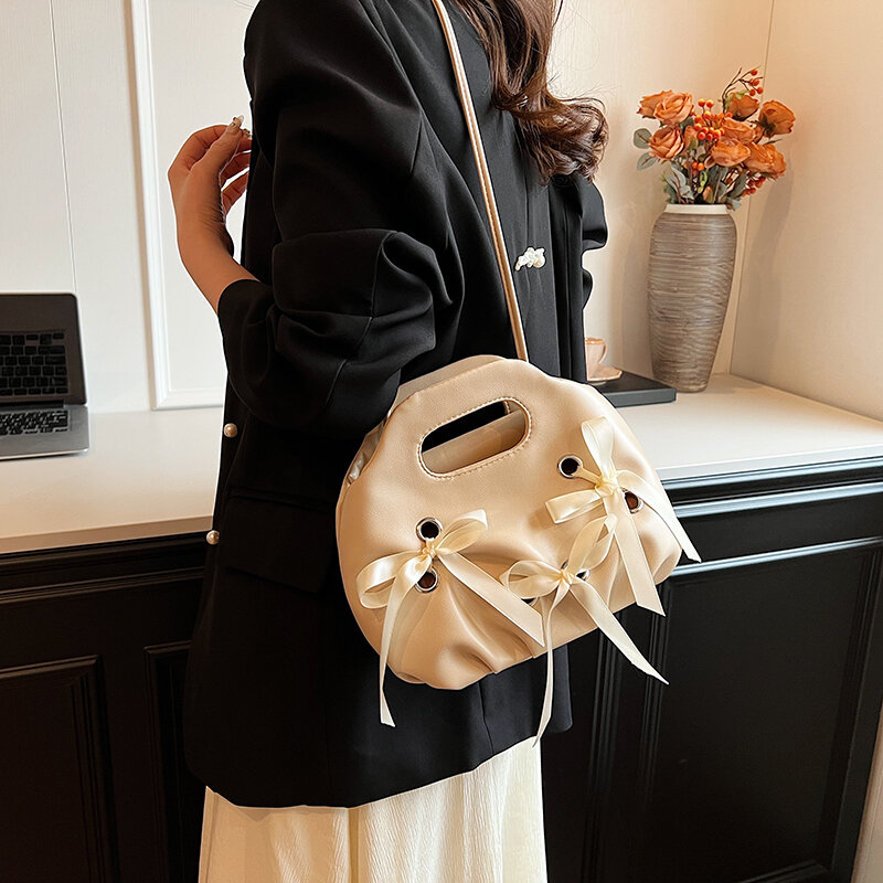 Designer Pleated Cloud Bag Bow Design Cute Handbag Women's Bag Quality Soft Leather Shoulder Crossbody Bag Versatile Clutches