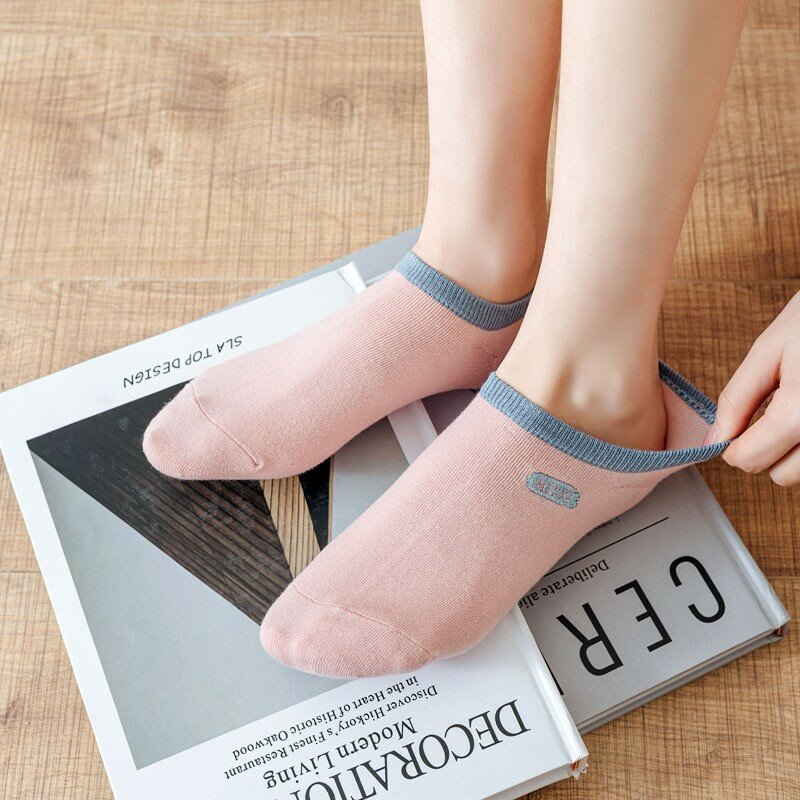 Meias de algodão bordadas letra simples para mulheres, salto versátil invisível, meias sem show para mulheres, tendência da moda, C108