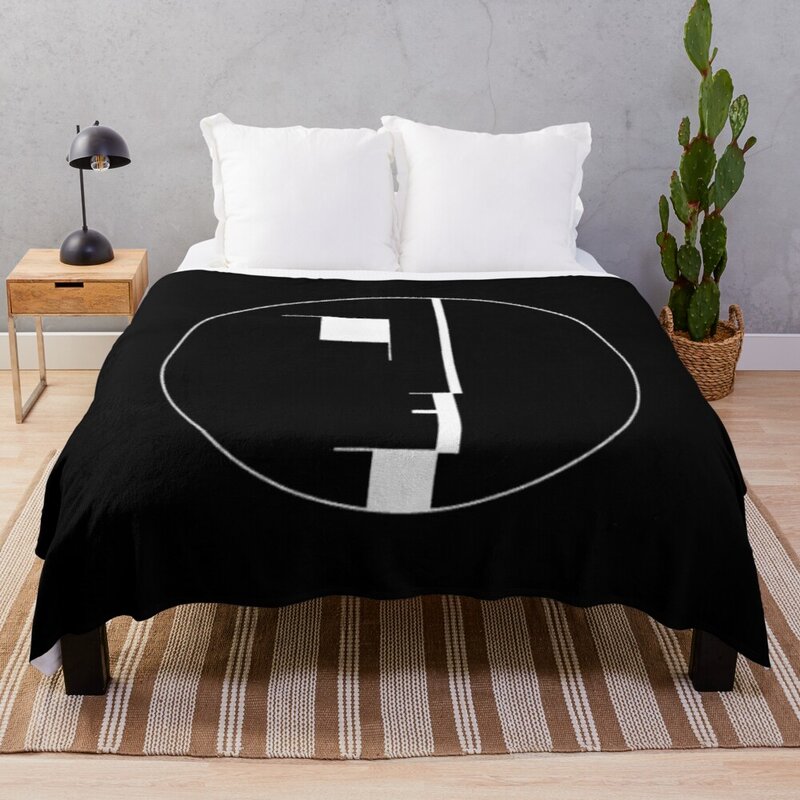 Emblema Bauhaus-bianco su nero. Coperta termica coperta coperta pelosa coperte per letto
