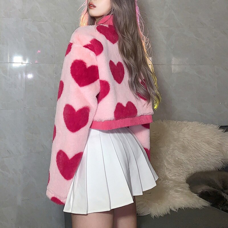 Jesienno-zimowa miłość kontrastowa luźna płaszcze casualowe słodka różowa kurtka z sercem kobiety koreańska moda styl Preppy kardigany
