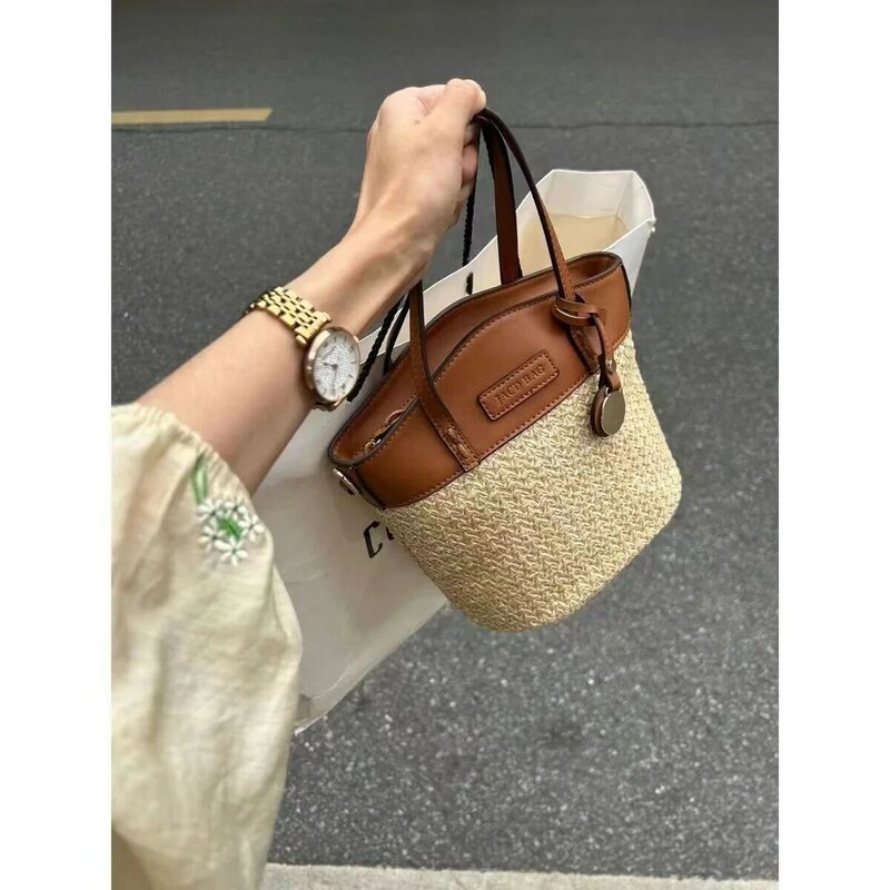 Tecido Crossbody Bag, versátil bolsa elegante e design de nicho, perfeito para o verão, alta qualidade saco de balde, novo, 2024