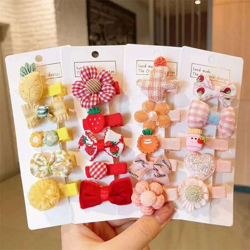 Oaoleer 5cs/lot Pompom Baby Hair Clips Lovely Fur Hairpins Barrettes Set For Baby Girls Kids Fashion Ball Hairgrips Accessories