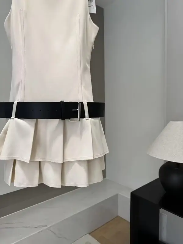 ชุดจั๊มสูทมีเข็มขัดแฟชั่นโจ๊กเกอร์สำหรับผู้หญิง2024ใหม่ชุดเดรสแขนกุดแบบย้อนยุค