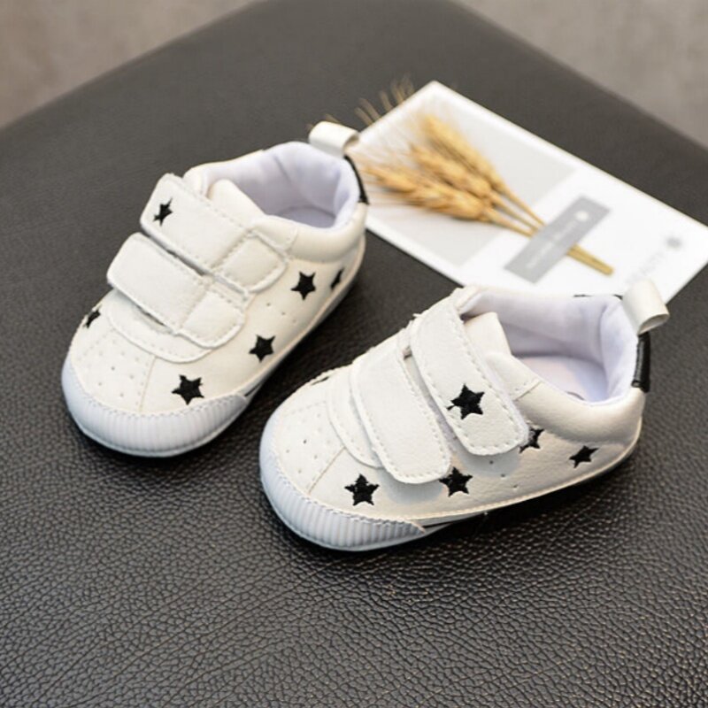 Petites Chaussures Blanches Décontractées pour Garçon et Fille, pour Apprendre à Marcher, Nouveau-né de 0 à 18 Mois, Semelles Souples, Antidérapantes, Nouvelle Collection