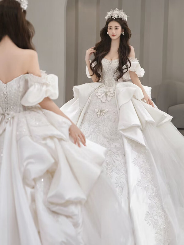 Sexy schulter freies Hochzeits kleid neue Satin Brautkleid Prinzessin Luxus Spitze Stickerei vestido de noiva benutzer definierte Pluse Größe