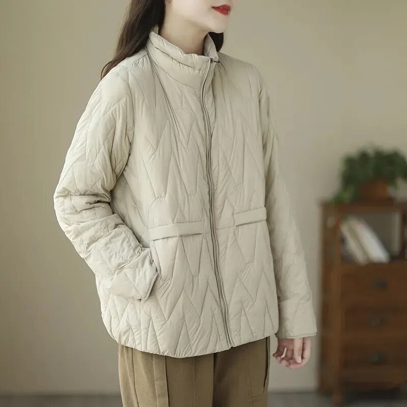 Coreano curto solto grosso colarinho em pé para baixo parka para mulheres, algodão acolchoado, outerwear quente feminino, jaqueta de inverno, novo, 5XL, 2023