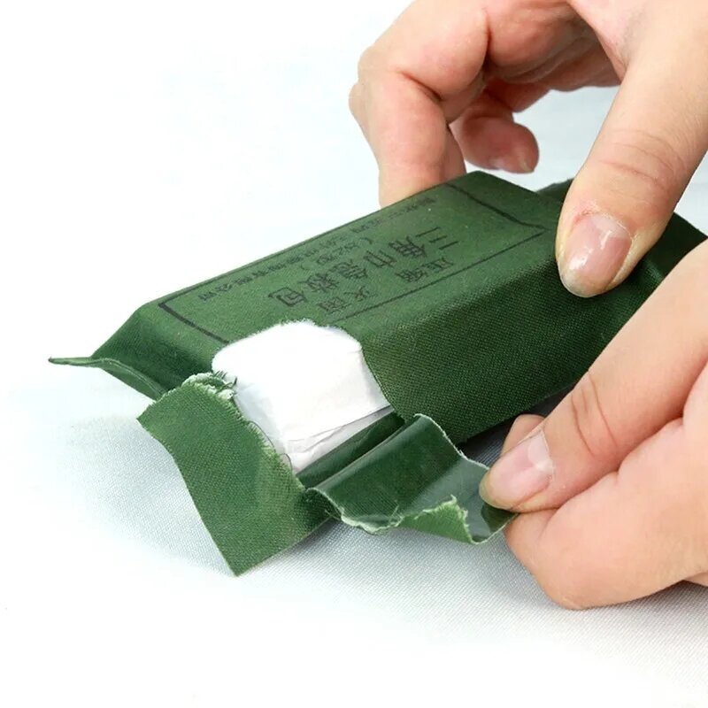 82 triangular towel first-aid kit compression disinfection portable explosive trauma first-aid kit safety pin burn dressing