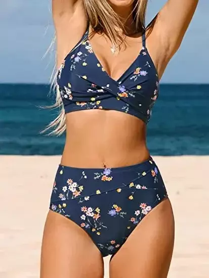 Caofeimao-Bikini torsadé taille haute pour femme, maillot de bain sexy, rouge uni, col en V, ensemble deux pièces, vêtements de plage, 2023