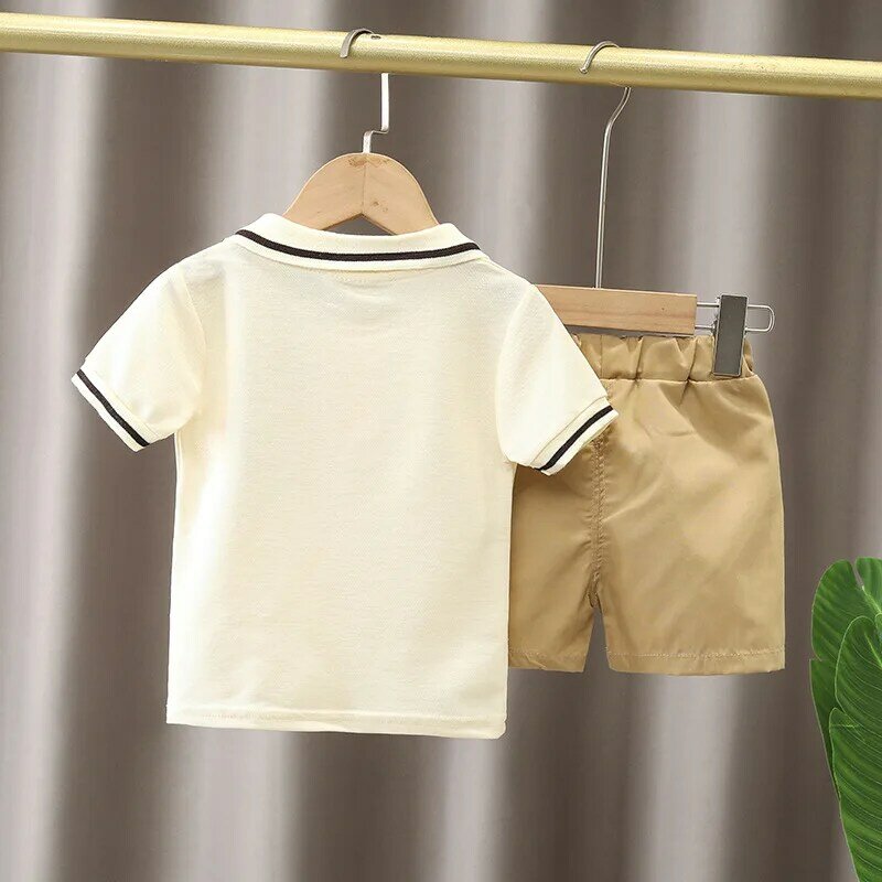Zestaw ubranek dla chłopca t-Shirt + spodenki dla dzieci chłopiec zestaw ubrań na lato z kreskówkowym strój chłopca dla niemowląt koszula spodnie