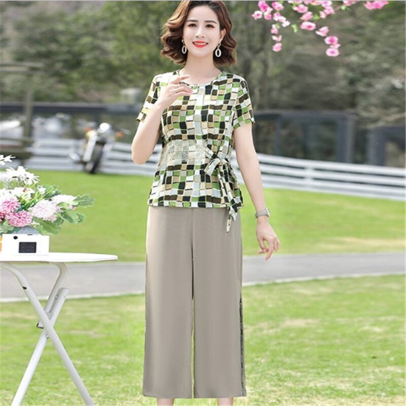 2023 Summer Middle Aged Women Fashion Tracksuit Slim Two Piece O Neck Causal Mother Suit Pants Set