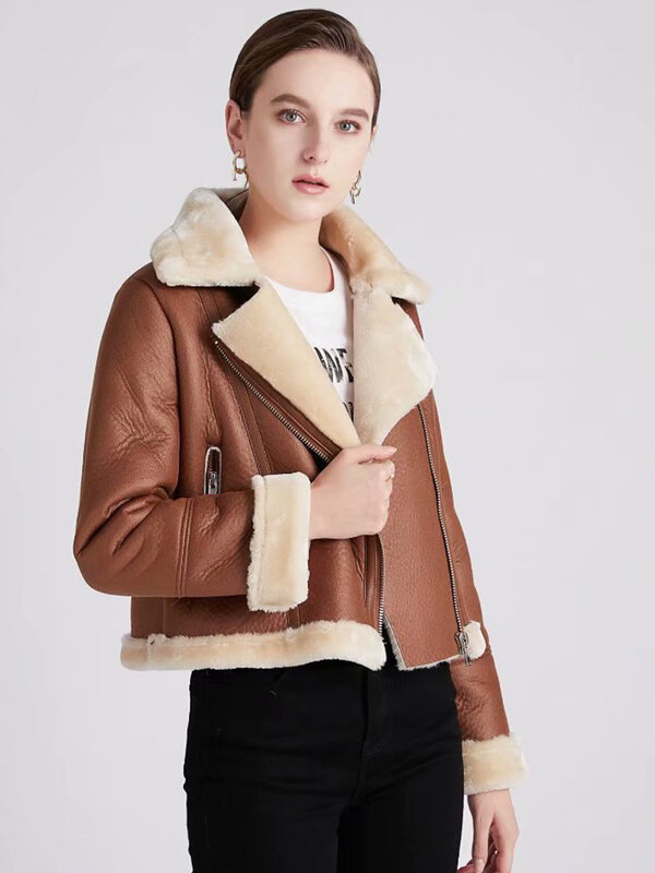 Nowa zimowa kurtka brązowa sztuczna skóra ze sztucznego futra ciepła, krótka Biker Streetwear skórzana kurtka motocyklowa ze sztucznego futra