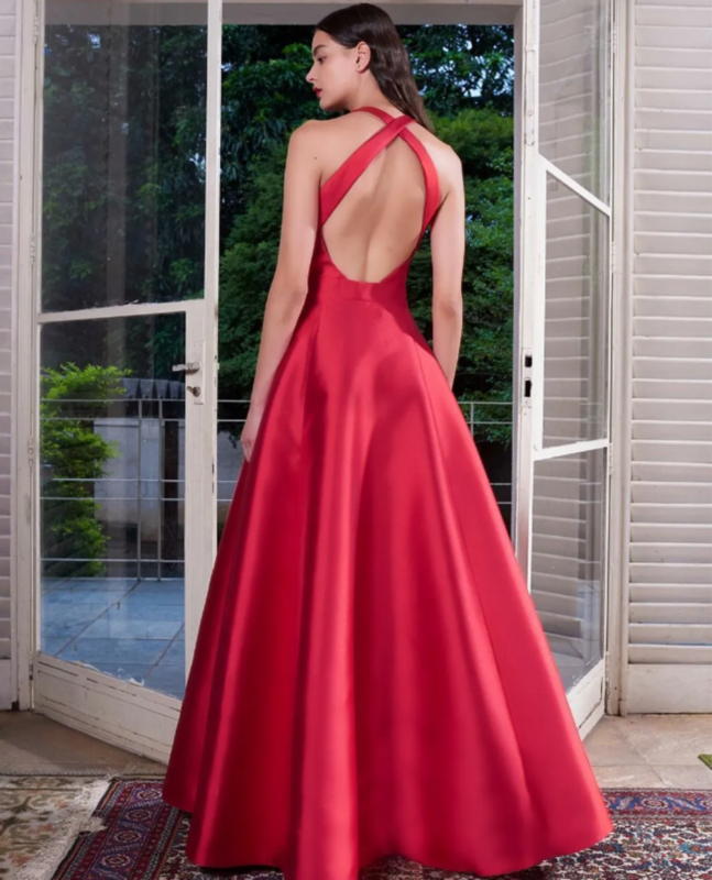 New Classic Long Red Satin Prom Dresses With Pockets A-Line Halter Neck Vestidos de noche Floor Length Evening Dress for Women