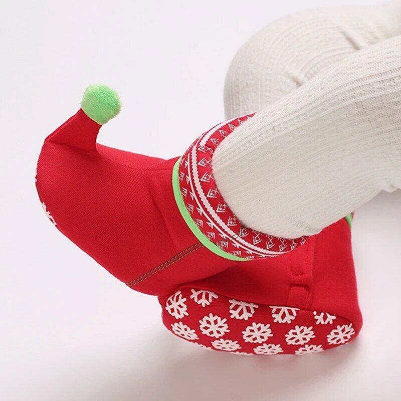 Stivali da neve natalizi per neonati stivali invernali caldi e accoglienti con motivo a cartoni animati caldi scarpe da primo camminatore