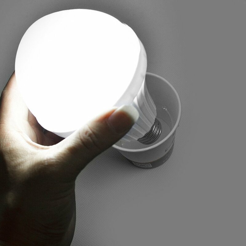 1 szt. 5W żarówki LED awaryjne E27 B22 lampa oświetleniowa wielokrotnego ładowania 220V magiczny dom kemping polowanie na światło zewnętrzne awaryjne