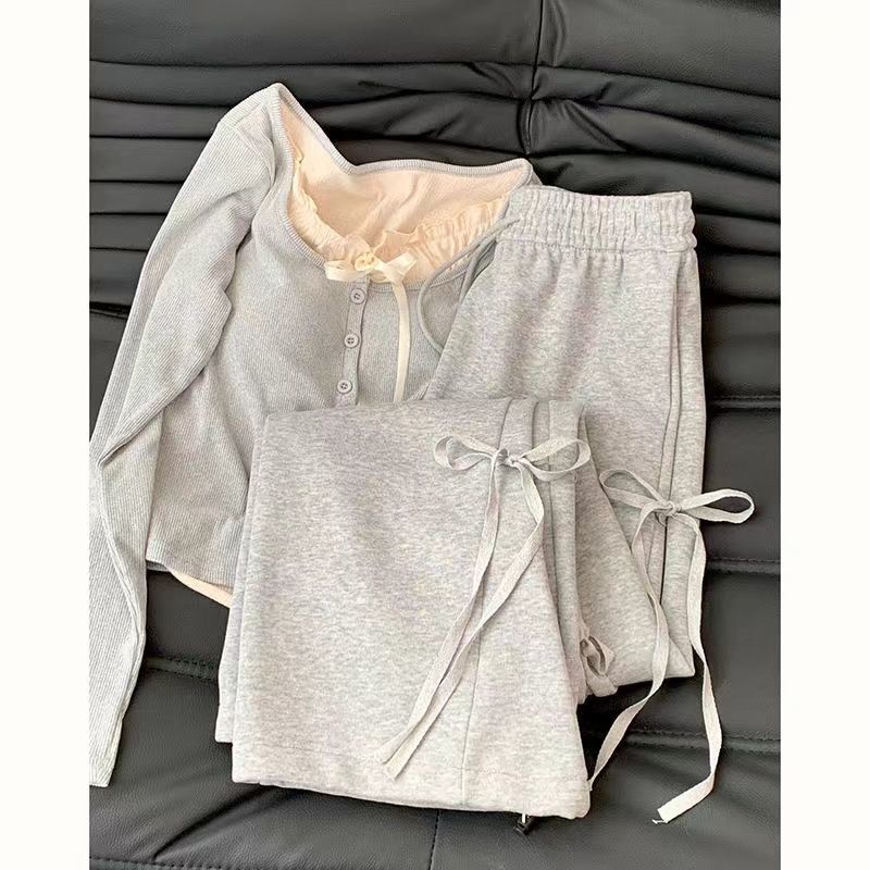 Autumn gentle style outfit for women 2024 new Korean design sweet and spicy top high-waisted wide-leg pants two-piece trendy set