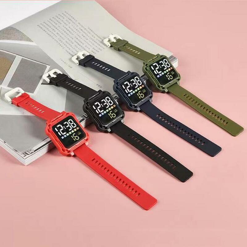 นาฬิกาแฟชั่น LED นาฬิกากีฬา Jam Tangan elektronik กันน้ำสายซิลิโคนนาฬิกาข้อมือหน้าปัดสี่เหลี่ยมสำหรับนักเรียนนาฬิกาอิเล็กทรอนิกส์