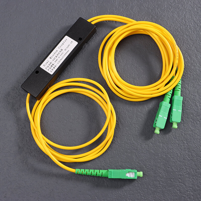 Divisor de fibra óptica 1/2 para Radio y televisión, divisor cónico tipo caja, SC/APC, 1/2