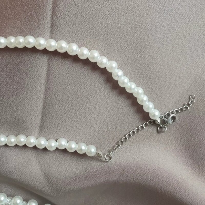 Elegant College Girls สีขาวมุกลูกปัด Bowtie เสื้อ Pin Collars สำหรับผู้หญิง