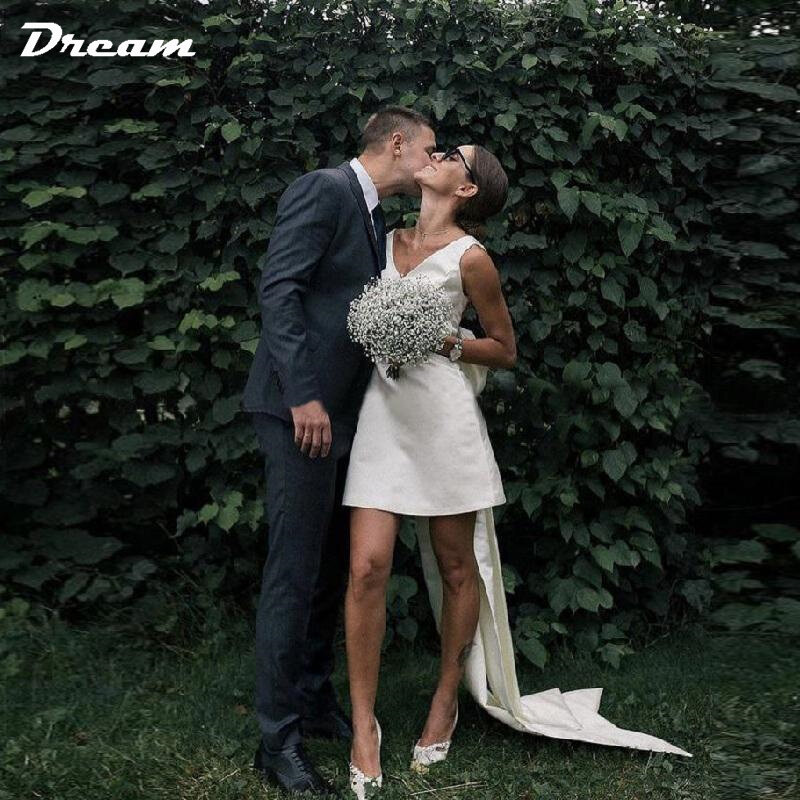 DREAM Short Mini Satin V Neck Bridal Gown Large Bow Open Back Sleeveless Above Knee Length Wedding Party Dress