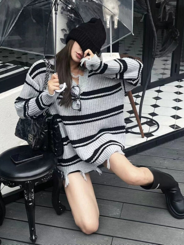 Женский винтажный свитер в полоску, свободный Универсальный Повседневный офисный свитер в европейском стиле с V-образным вырезом, вставками и бахромой в стиле ретро