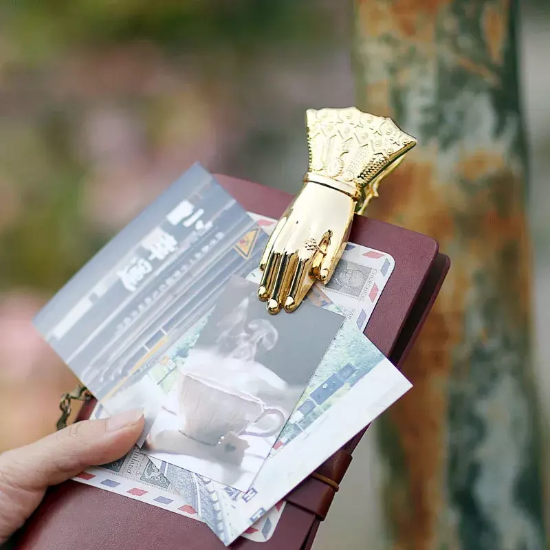Золотистый цветной Винтажный зажим для блокнота, зажим для книги в форме руки, металлический позолоченный ручной рукав, декоративный зажим для хранения книг