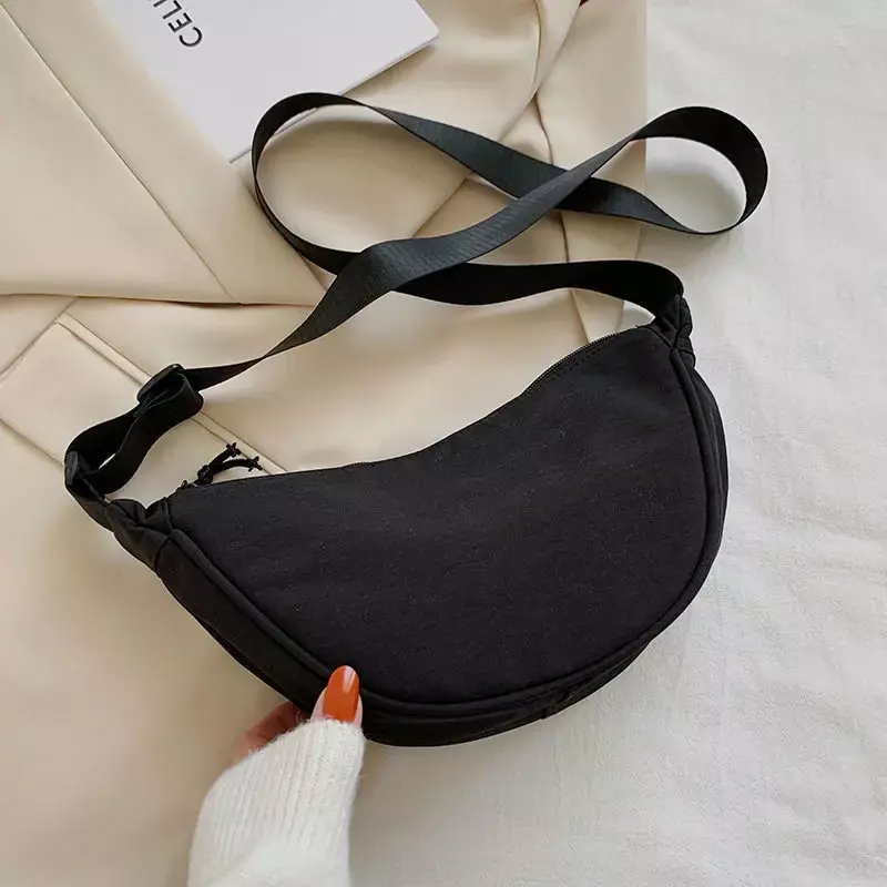 2023 Nylon Messenger Bag Women's New Trendy Dumpling Bags Lightweight Small Shoulder Bag Armpit Bag Simple Shoulder Canvas Bags