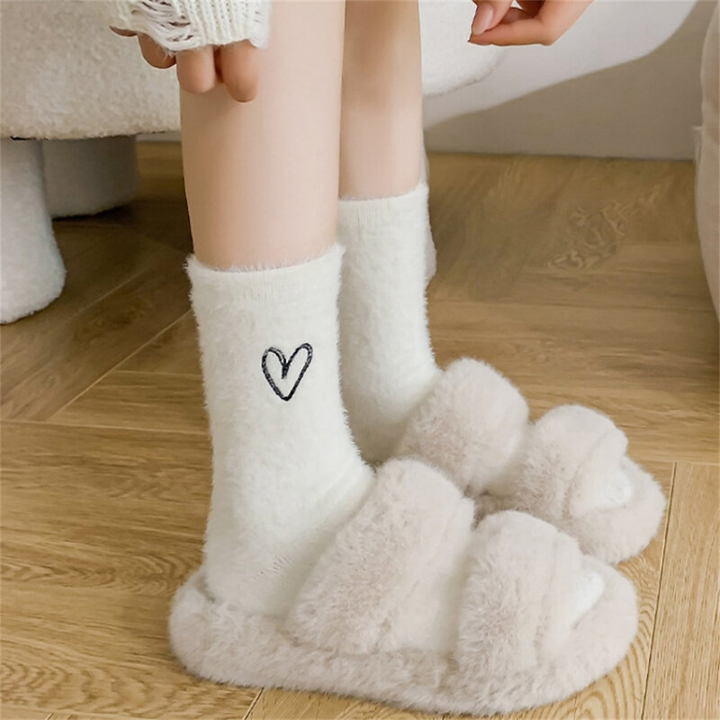 Mink Plush Love Socks para mulheres, meias de inverno, quente, grosso, peludo, veludo coral, pele macia, meias pós-parto, piso bonito, sono