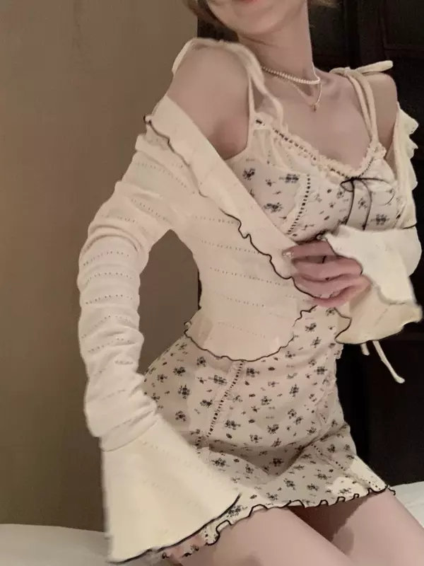 2024 abbigliamento Vintage set di abiti da 2 pezzi donna Casual Y2k Crop Top camicetta + Mini abito floreale anche abiti da festa coreani