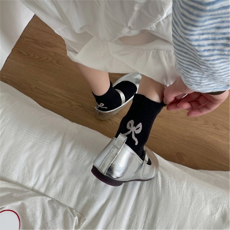 جوارب نسائية صيفية مضادة للانزلاق للكاحل لطيفة بعقدة على شكل فيونكة منخفضة بدون عرض جوارب غير مرئية