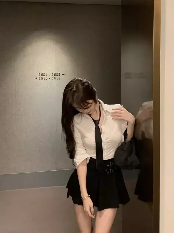 Ulepszona jk jednolity japońska koreańska dziewczyna seksowna koszula z długim rękawem wysoka talia plisowana, krótka codzienna bluzka z krawatem