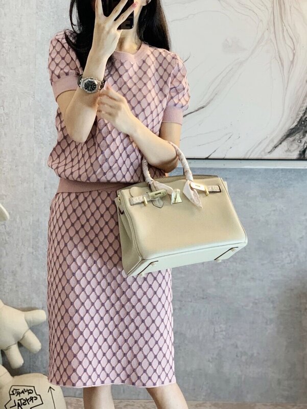 Designer di marca di lusso Xiao Xiang Feng 2024 estate maglia 2 pezzi Set manica corta Top gonna per le donne maglieria vestito abbigliamento