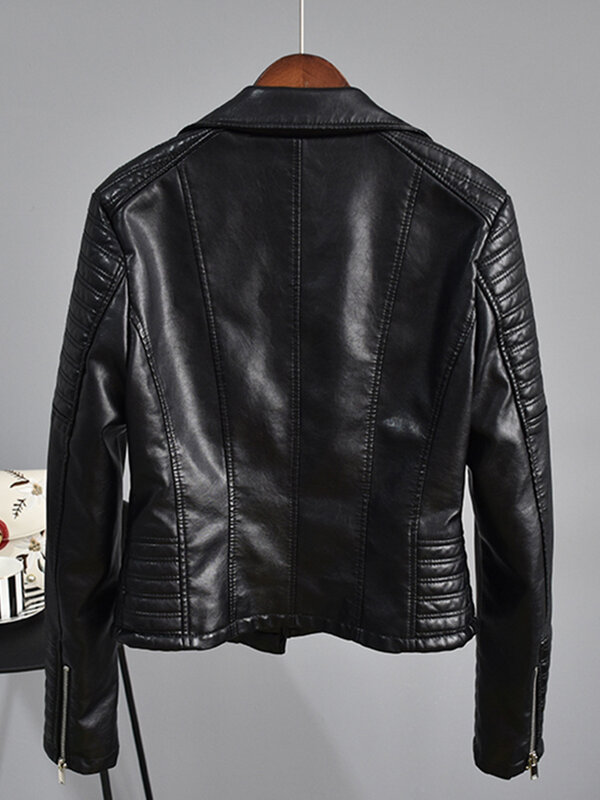 Chaqueta de piel sintética con cuello vuelto para mujer, abrigo Punk negro de Pu para motocicleta, ropa de abrigo con remaches y cremallera