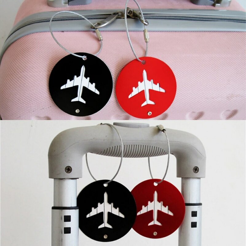 Etiquetas de equipaje circulares de aleación de aluminio con forma de avión, elevadores de embarque a cuadros, accesorios de viaje Ptgirl, etiqueta de equipaje de moda, 2019