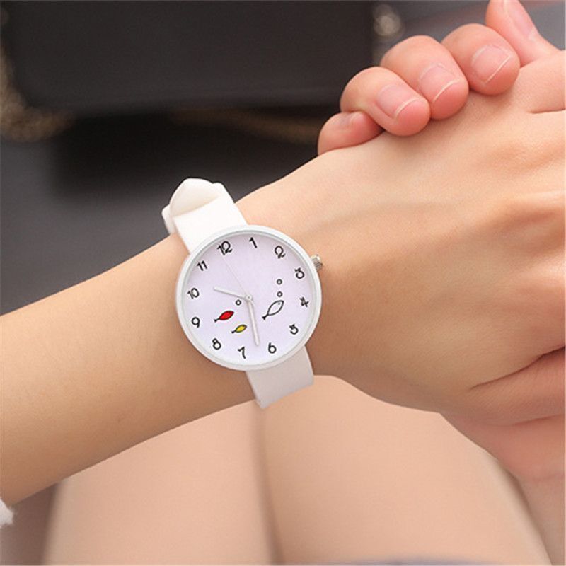 Lovely sweet fish love a variety of women's watches silicone quartz girl gifts