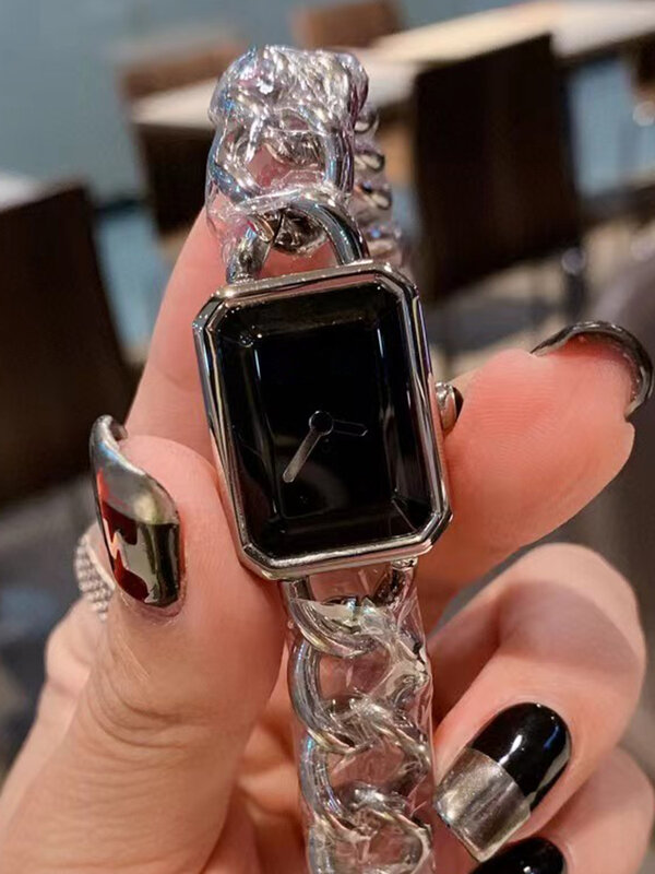 Designer steel square case mother-of-pearl dial chain strap quartz watch 2024 Women's new watch Fashion luxury watch